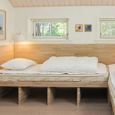 Lovely In With Wifi Holiday home