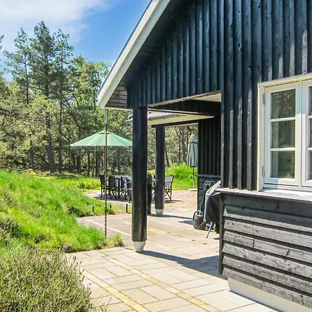 Lovely In With Wifi Holiday home